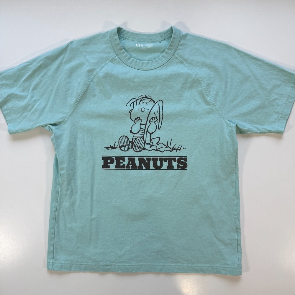 UNIQLO UT x Peanuts Linus w/ Blanket Oversized T Shirt Adult Medium Blue Snoopy